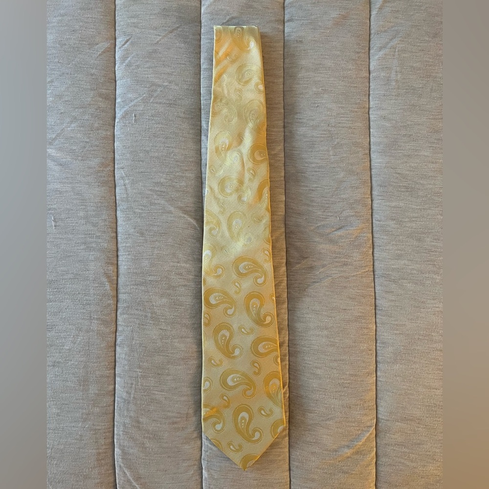 Hugo Boss Yellow Tie